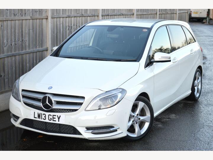 Mercedes-Benz B Class 1.6 B180 BlueEfficiency Sport 7G-DCT Euro 5 (s/s) 5dr