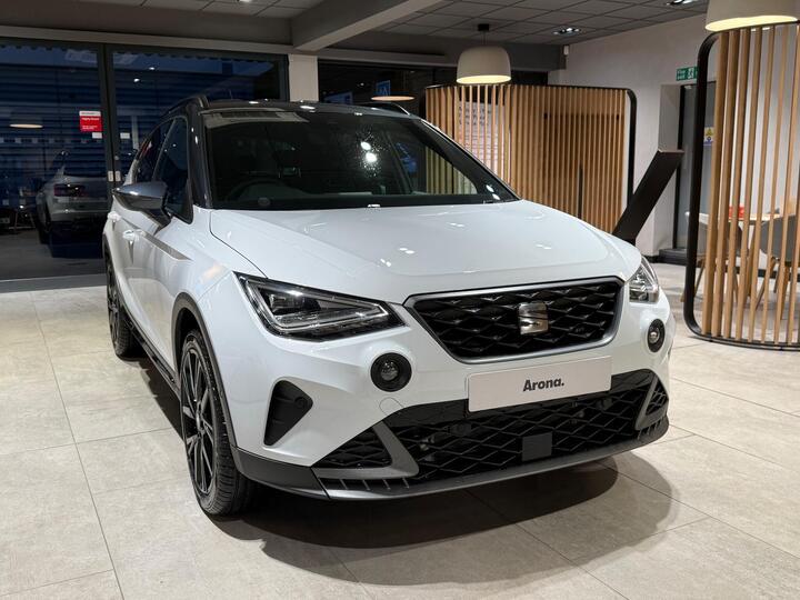 SEAT Arona 1.0 TSI FR Black Edition DSG Euro 6 (s/s) 5dr