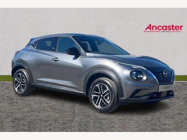 Nissan JUKE 1.6 N-Connecta Auto Euro 6 5dr