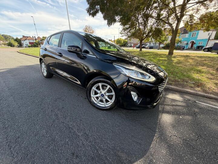 Ford Fiesta 1.0T EcoBoost Zetec Euro 6 (s/s) 5dr