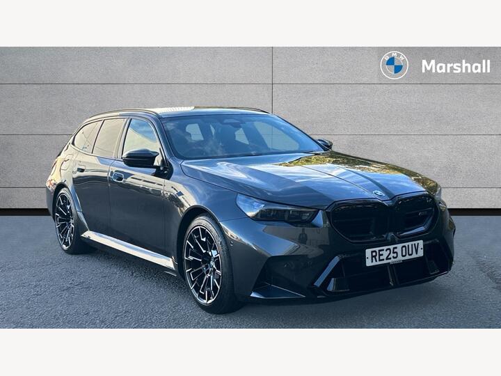 BMW M5 4.4 22.1kWh Touring Steptronic XDrive Euro 6 (s/s) 5dr