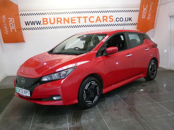 Nissan Leaf 39kWh Acenta Auto 5dr