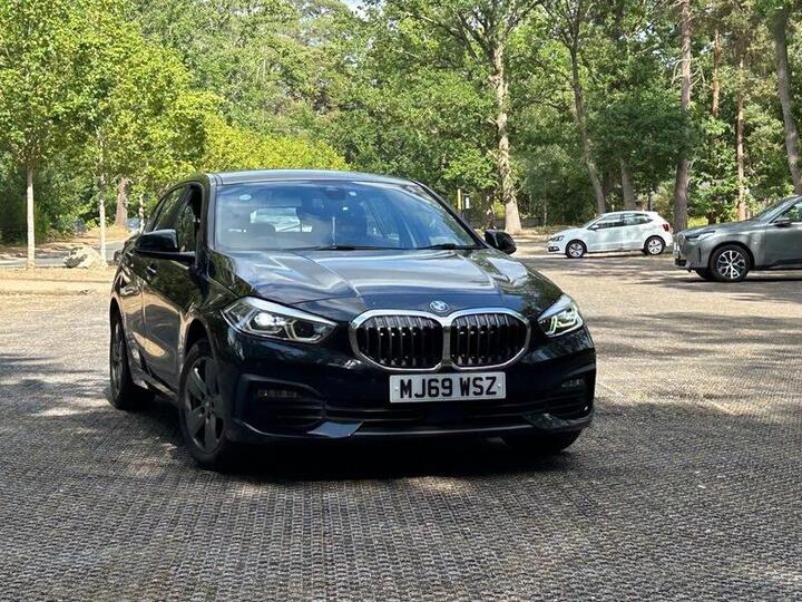 BMW 1 Series 1.5 118i SE DCT Euro 6 (s/s) 5dr