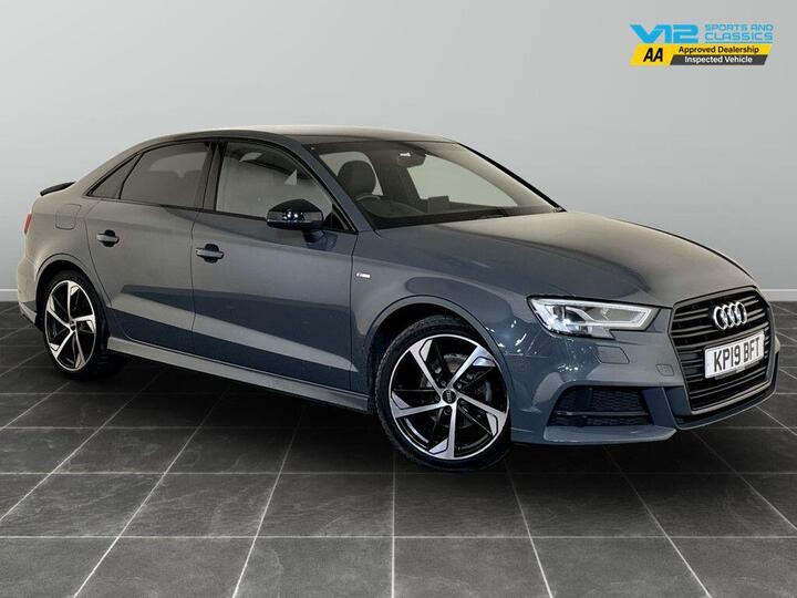 Audi A3 1.5 TFSI CoD 35 Black Edition S Tronic Euro 6 (s/s) 4dr