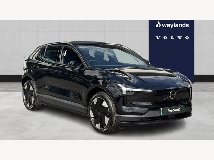 Volvo EX30 Twin Performance 69kWh Plus Auto AWD 5dr