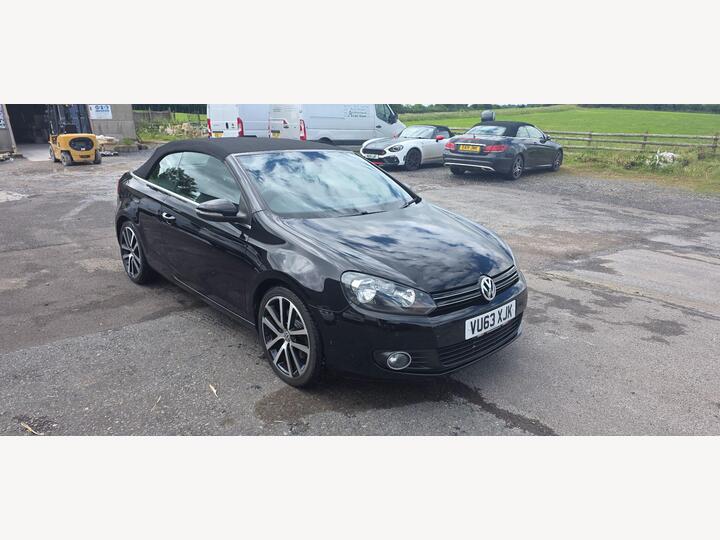 Volkswagen Golf 2.0 TDI BlueMotion Tech GT Cabriolet Euro 5 (s/s) 2dr