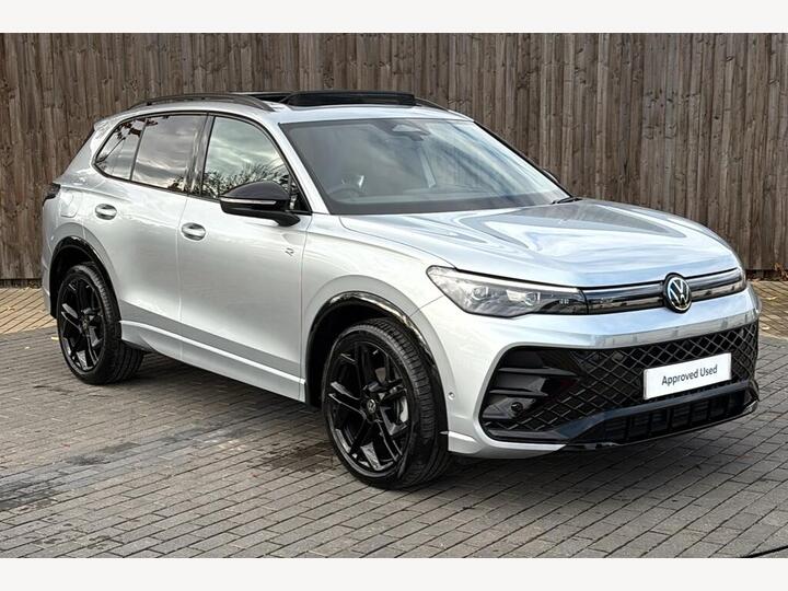 Volkswagen Tiguan 1.5 ETSI MHEV R-Line DSG Euro 6 (s/s) 5dr