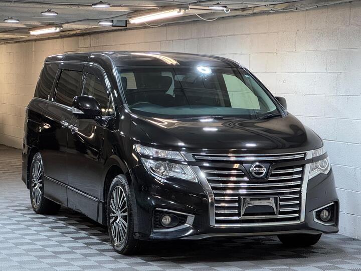 Nissan Elgrand 2.5 250 Highway Star Auto 7 Seat ULEZ Nissan Elgrand 2.5 250 Highway Star Auto 7 Seat ULEZ