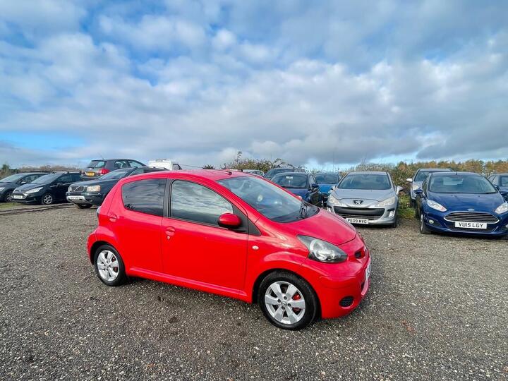 Toyota AYGO 1.0 VVT-i Go Euro 5 5dr