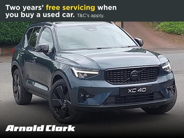 Volvo XC40 2.0 B3 MHEV Plus Black Edition DCT Auto Euro 6 (s/s) 5dr