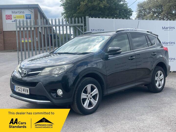 Toyota RAV4 2.0 D-4D Invincible 2WD Euro 5 (s/s) 5dr