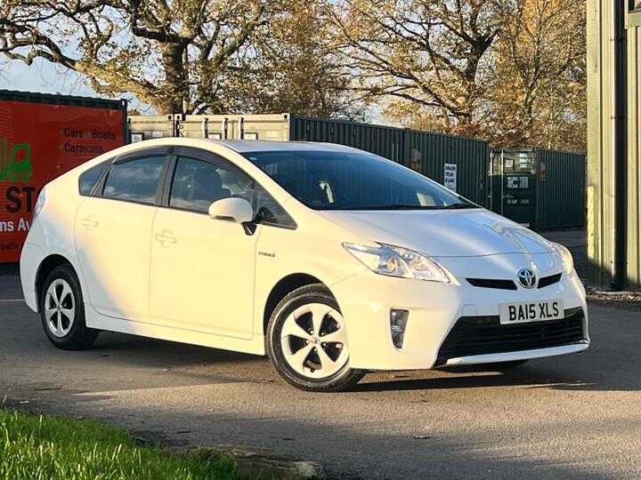 Toyota Prius 1.8 VVT-h T Spirit CVT Euro 6 (s/s) 5dr Toyota Prius 1.8 VVT-h T Spirit CVT Euro 6 (s/s) 5dr