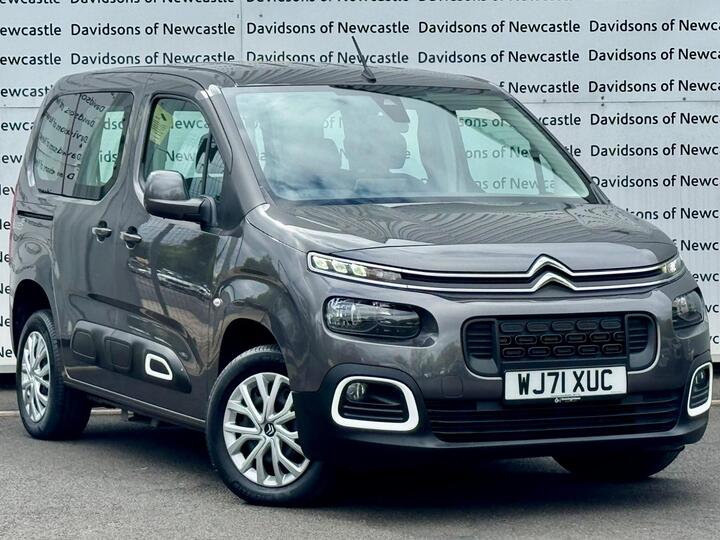 Citroen Berlingo 1.5 BlueHDi Feel M MPV Euro 6 (s/s) 5dr Citroen Berlingo 1.5 BlueHDi Feel M MPV Euro 6 (s/s) 5dr