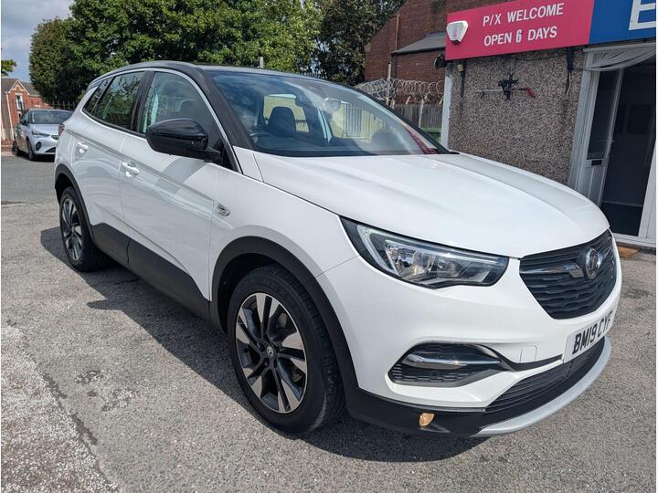 Vauxhall Grandland X 1.2 Turbo Sport Nav Euro 6 (s/s) 5dr