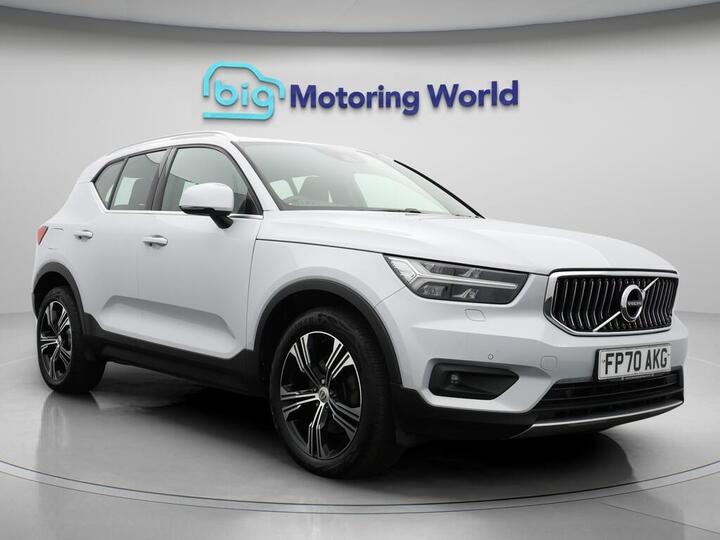 Volvo XC40 2.0 B4 MHEV Inscription Pro Auto Euro 6 (s/s) 5dr