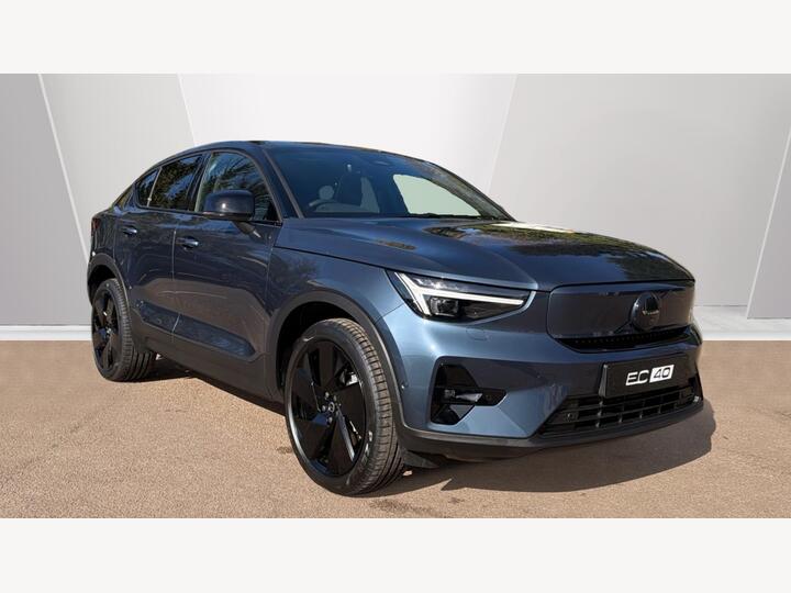 Volvo EC40 Single Motor Extended Range 82kWh Plus Black Edition Auto 5dr