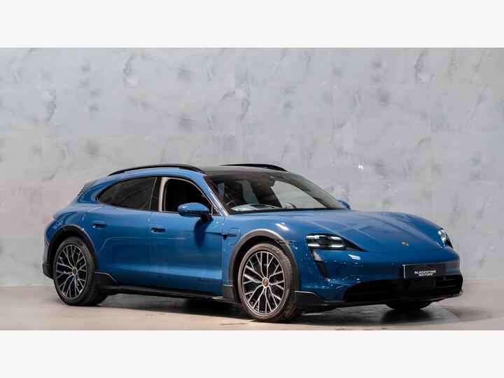 Porsche Taycan Performance Plus 93.4kWh 4S Cross Turismo Auto 4WD 5dr (11kW Charger) Porsche Taycan Performance Plus 93.4kWh 4S Cross Turismo Auto 4WD 5dr (11kW Charger)