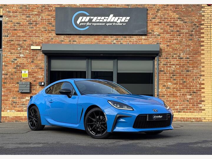 Toyota GR86 2.4 Boxer D-4S Euro 6 2dr