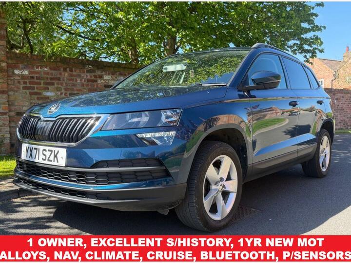 Skoda KAROQ 1.0 TSI SE Euro 6 (s/s) 5dr Skoda KAROQ 1.0 TSI SE Euro 6 (s/s) 5dr