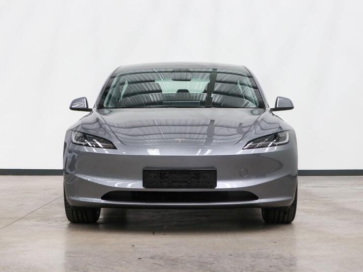 Tesla Model 3 Long Range Auto RWD 4dr