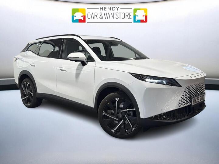 OMODA 7 1.5T SHS 18.4kWh Noble DHT1 Euro 6 (s/s) 5dr