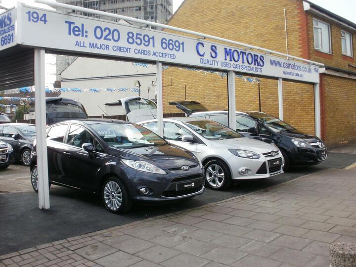 Renault Clio 1.2 16V Expression Euro 5 5dr