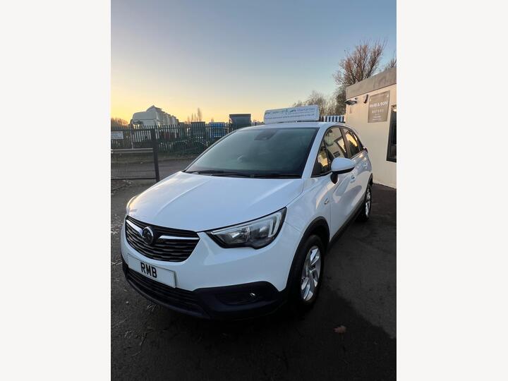 Vauxhall Crossland X 1.2 SE Euro 6 5dr Vauxhall Crossland X 1.2 SE Euro 6 5dr