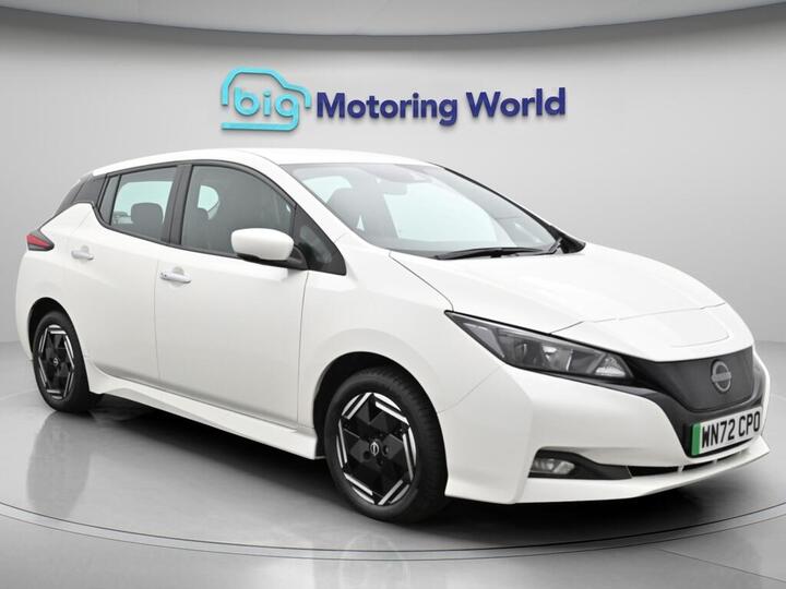 Nissan Leaf 39kWh Acenta Auto 5dr
