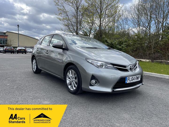 Toyota Auris 1.6 V-Matic Icon Multidrive S Euro 5 5dr Toyota Auris 1.6 V-Matic Icon Multidrive S Euro 5 5dr
