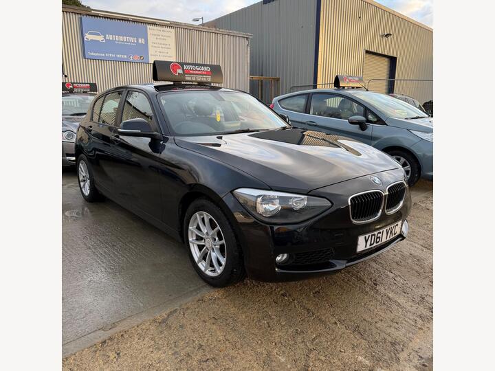 BMW 1 Series 2.0 118d SE Euro 5 (s/s) 5dr BMW 1 Series 2.0 118d SE Euro 5 (s/s) 5dr