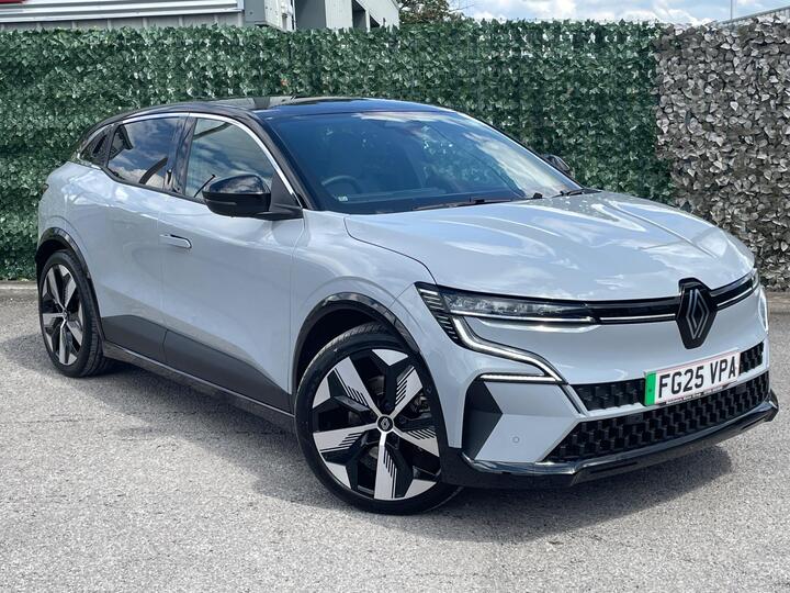 Renault Megane E-Tech Comfort Range 60kWh Techno Auto 5dr (22kW Charger)