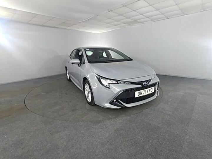 Toyota COROLLA 1.8 VVT-h Icon CVT Euro 6 (s/s) 5dr Toyota COROLLA 1.8 VVT-h Icon CVT Euro 6 (s/s) 5dr