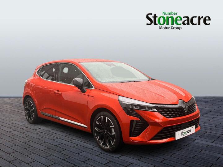 Renault Clio 1.6 E-TECH Techno Auto Euro 6 (s/s) 5dr