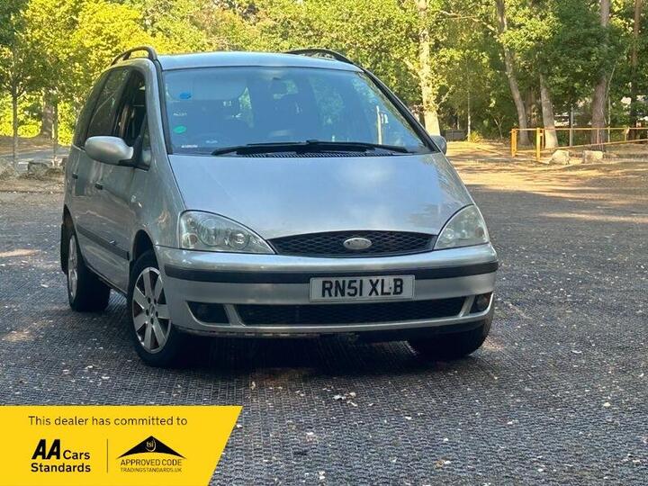 Ford Galaxy 2.3i Zetec 5dr