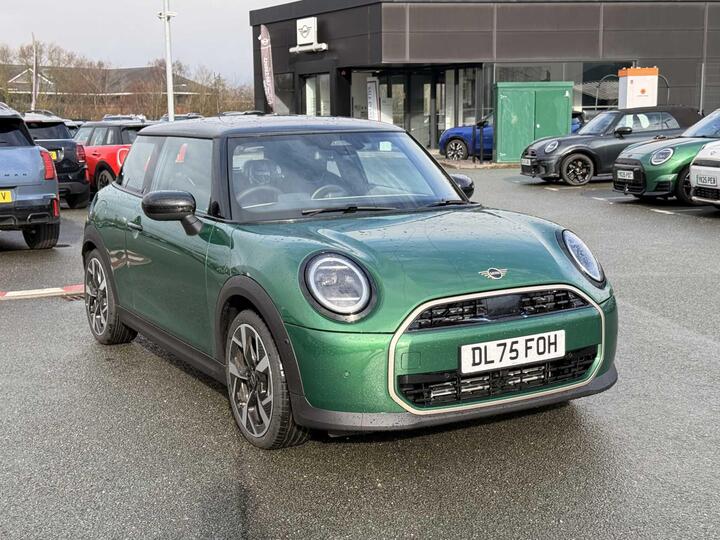 MINI Hatch 1.5C Exclusive Steptronic Euro 6 (s/s) 3dr