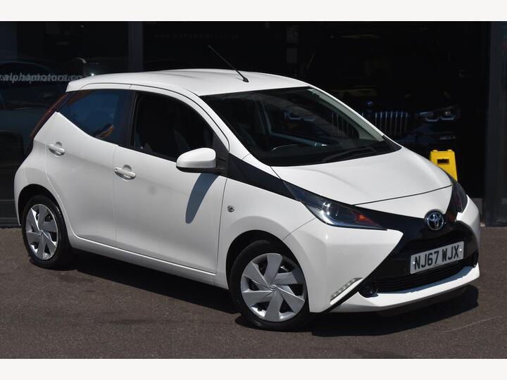 Toyota AYGO 1.0 VVT-i X-play Euro 6 5dr
