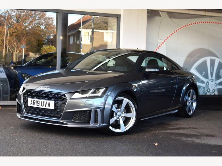 Audi TT 2.0 TFSI 40 S Line S Tronic Euro 6 (s/s) 3dr