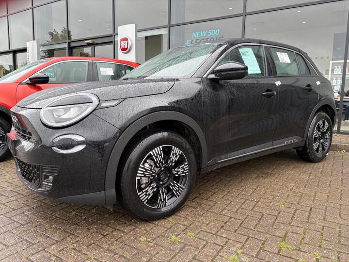 Fiat 600 1.2 MHEV E-DCT Euro 6 (s/s) 5dr