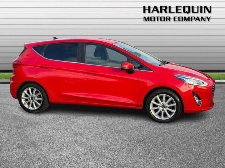 Ford FIESTA 1.5 TDCi Titanium Euro 6 (s/s) 5dr Ford FIESTA 1.5 TDCi Titanium Euro 6 (s/s) 5dr