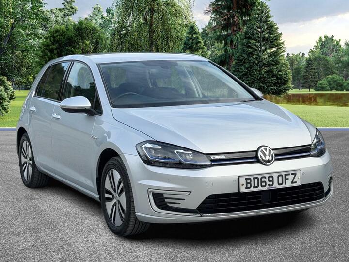 Volkswagen E-Golf 35.8kWh E-Golf Auto 5dr