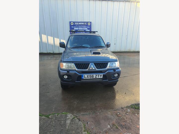 Mitsubishi Shogun Sport 2.5 TD Trojan 5dr Mitsubishi Shogun Sport 2.5 TD Trojan 5dr