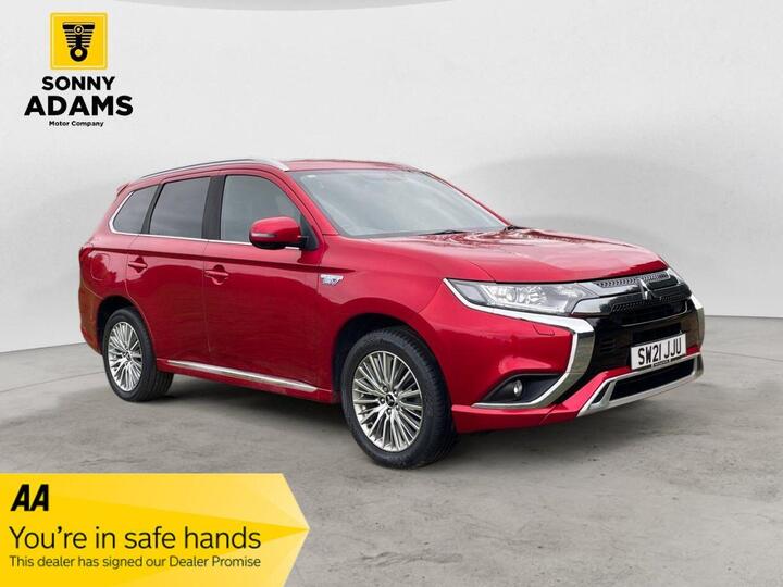 Mitsubishi OUTLANDER 2.4h TwinMotor 13.8kWh Dynamic CVT 4WD Euro 6 (s/s) 5dr Mitsubishi OUTLANDER 2.4h TwinMotor 13.8kWh Dynamic CVT 4WD Euro 6 (s/s) 5dr
