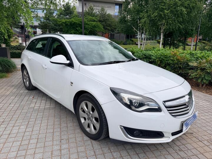 Vauxhall Insignia 2.0 CDTi SRi Sports Tourer Auto Euro 5 5dr
