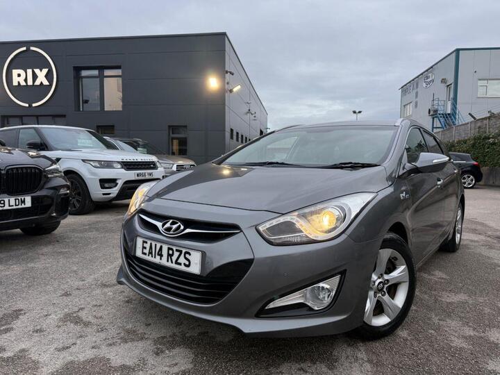 Hyundai I40 1.7 CRDi Blue Drive Style Euro 5 (s/s) 5dr Hyundai I40 1.7 CRDi Blue Drive Style Euro 5 (s/s) 5dr