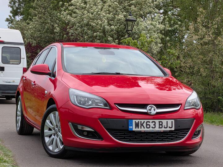 Vauxhall Astra 2.0 CDTi EcoFLEX Elite Euro 5 (s/s) 5dr