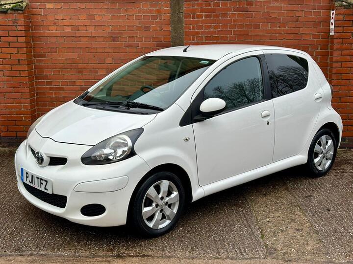 Toyota AYGO 1.0 VVT-i Go Euro 5 5dr