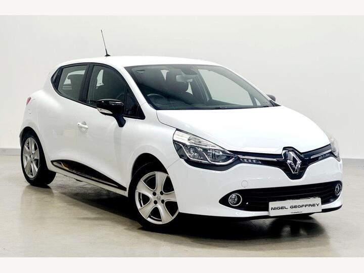Renault CLIO 1.2 16V Dynamique MediaNav Euro 5 5dr