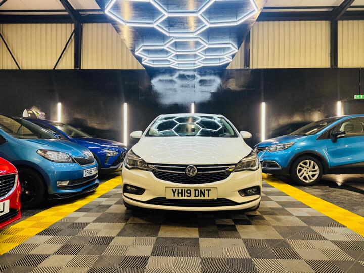 Vauxhall Astra 1.4i Turbo Griffin Euro 6 5dr Vauxhall Astra 1.4i Turbo Griffin Euro 6 5dr