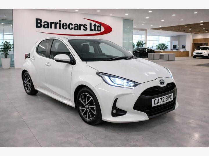 Toyota Yaris 1.5 VVT-h Design E-CVT Euro 6 (s/s) 5dr