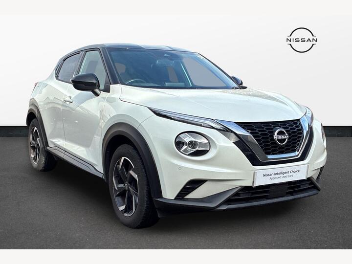 Nissan Juke 1.0 DIG-T N-Connecta Euro 6 (s/s) 5dr Nissan Juke 1.0 DIG-T N-Connecta Euro 6 (s/s) 5dr